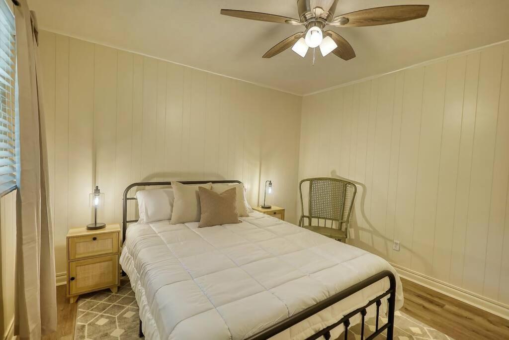 The Bohemian 1/2 Mi From Covington Square Villa ภายนอก รูปภาพ